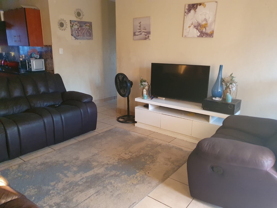 3 Bedroom Property for Sale in Waterval East North West